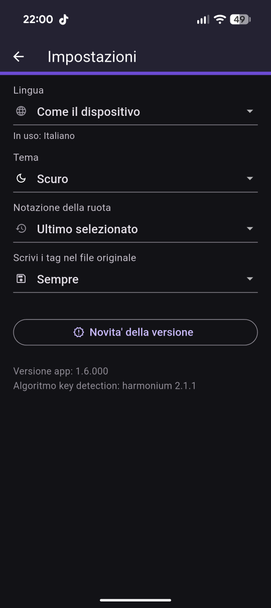Settings: language, theme, wheel notation, writing tags into the file, and what’s new.